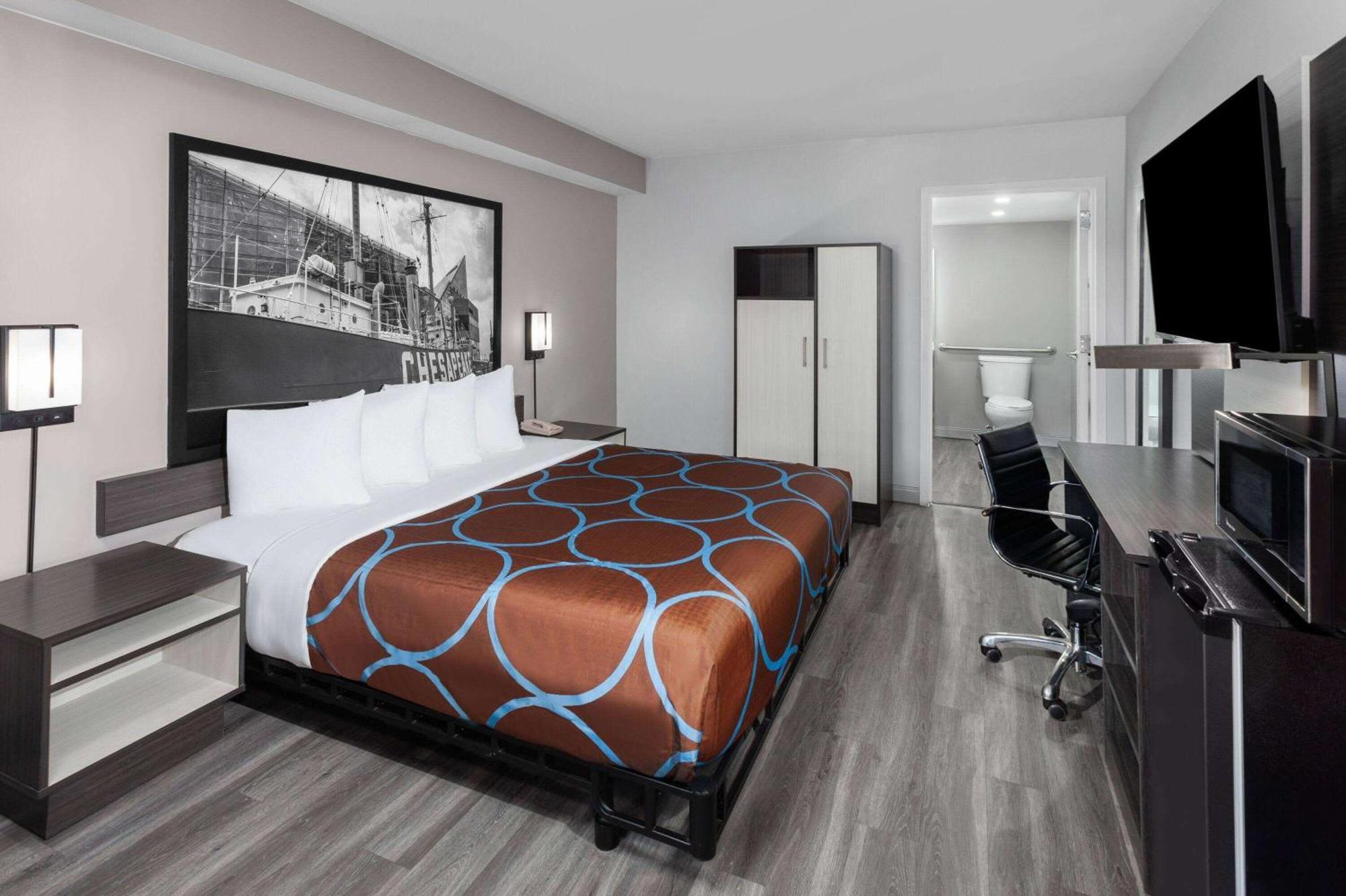 Super 8 By Wyndham Baltimore Northwest Екстер'єр фото