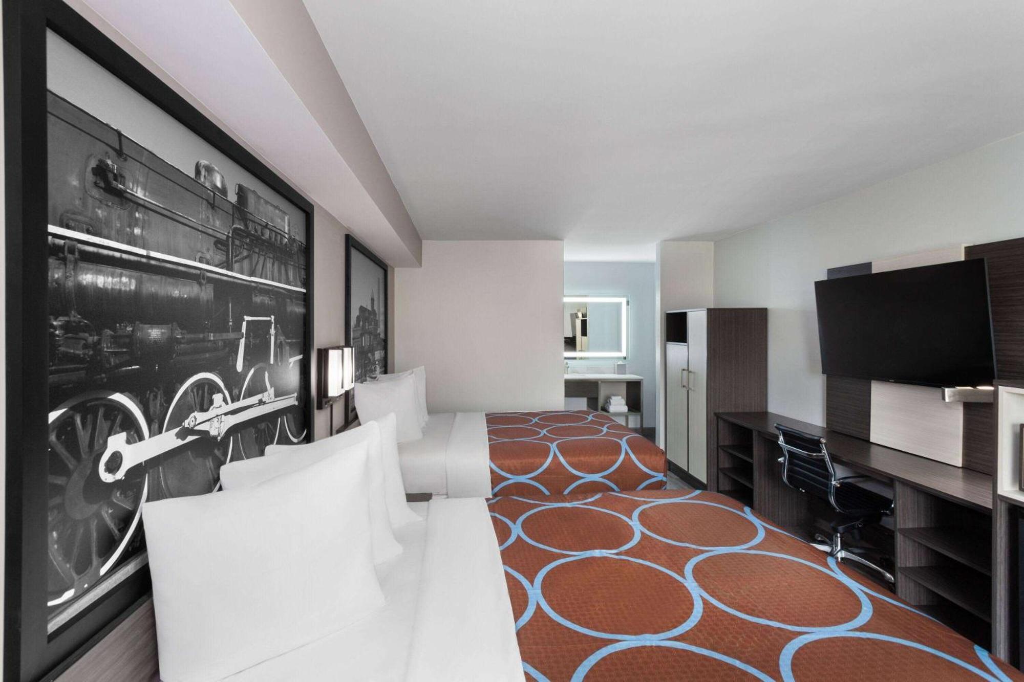 Super 8 By Wyndham Baltimore Northwest Екстер'єр фото