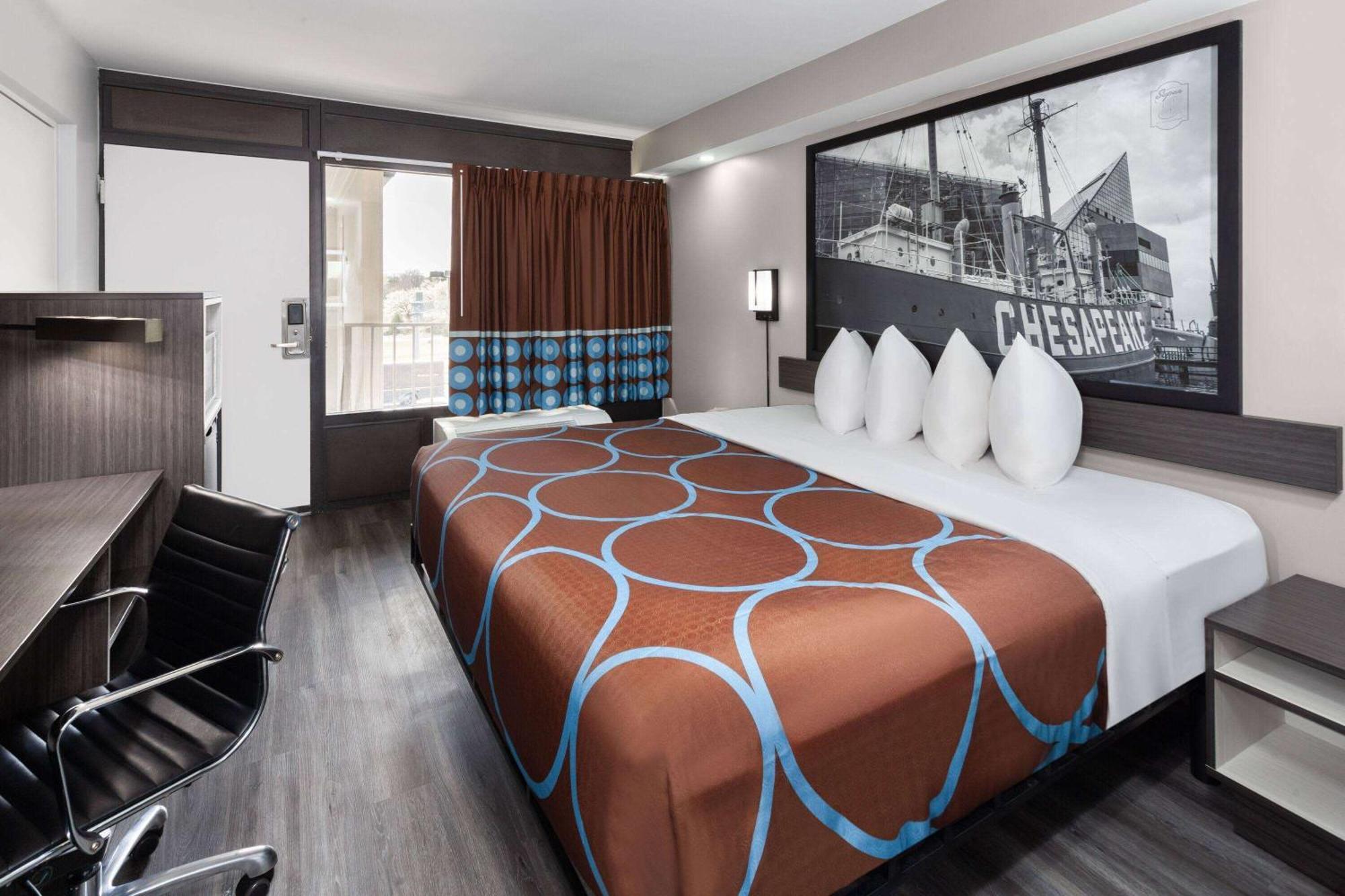 Super 8 By Wyndham Baltimore Northwest Екстер'єр фото